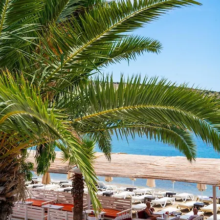Manuela Boutique Hotel 3*