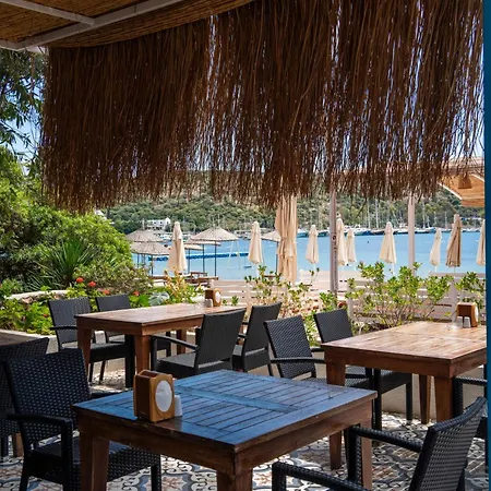 Manuela Boutique Hotel