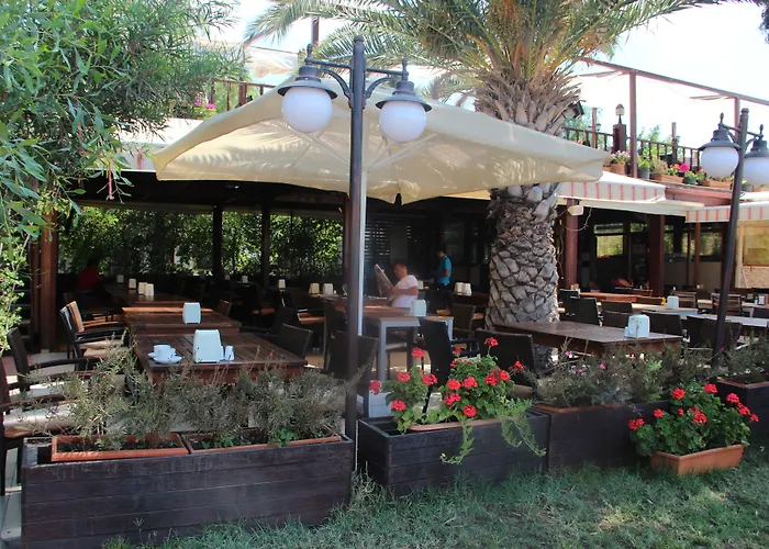 Manuela Boutique Hotell Bitez