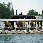 Manuela Boutique 3* Bitez