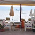 Manuela Boutique Hotel 3*