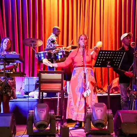 Manuela Boutique 3* 比特兹