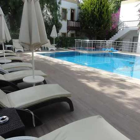Manuela Boutique Hotell Bitez