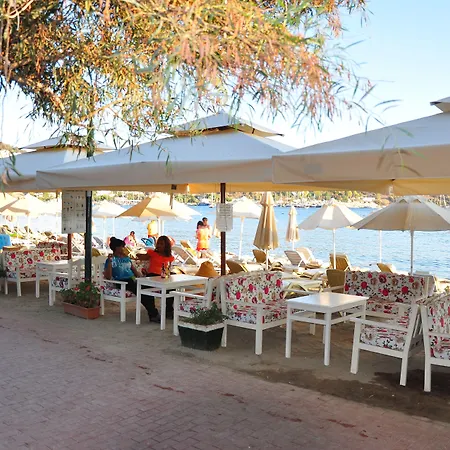 Manuela Boutique Hotell Bitez