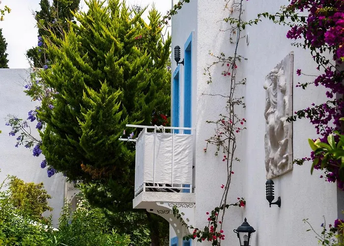 Manuela Boutique Hotel