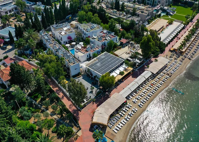 Manuela Boutique Bitez