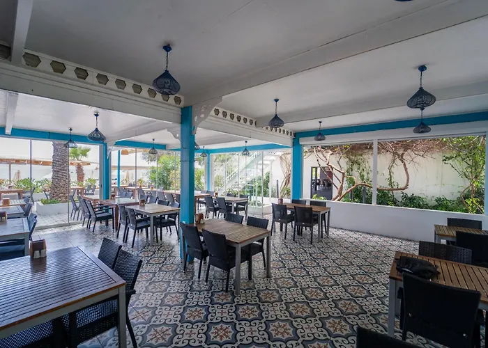 Manuela Boutique Hotel 3*